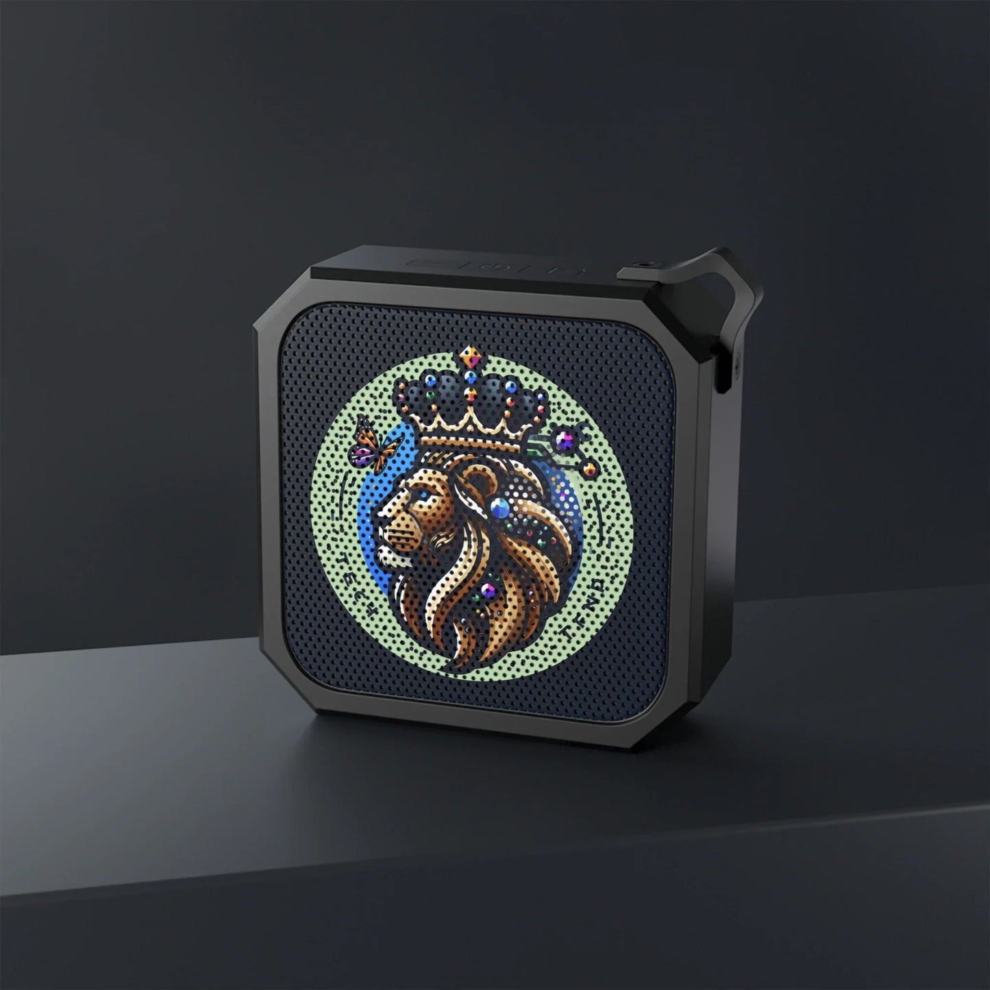 7085120744878022447_2048 - Tech Meets Trend