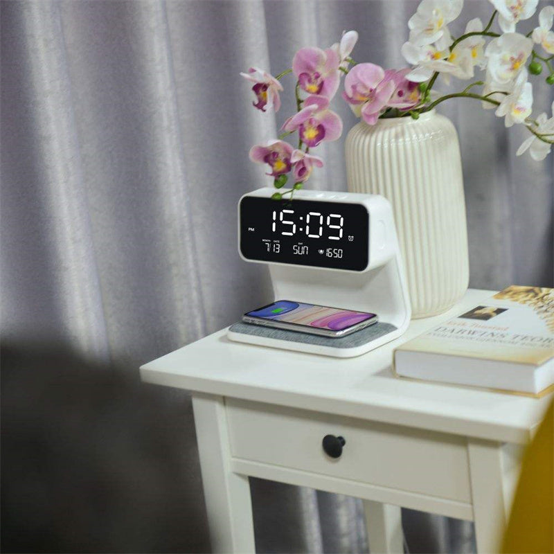 Amazing 3-In-1 Bedside Lamp & LCD Alarm Clock & Phone Charger - Tech Meets Trend